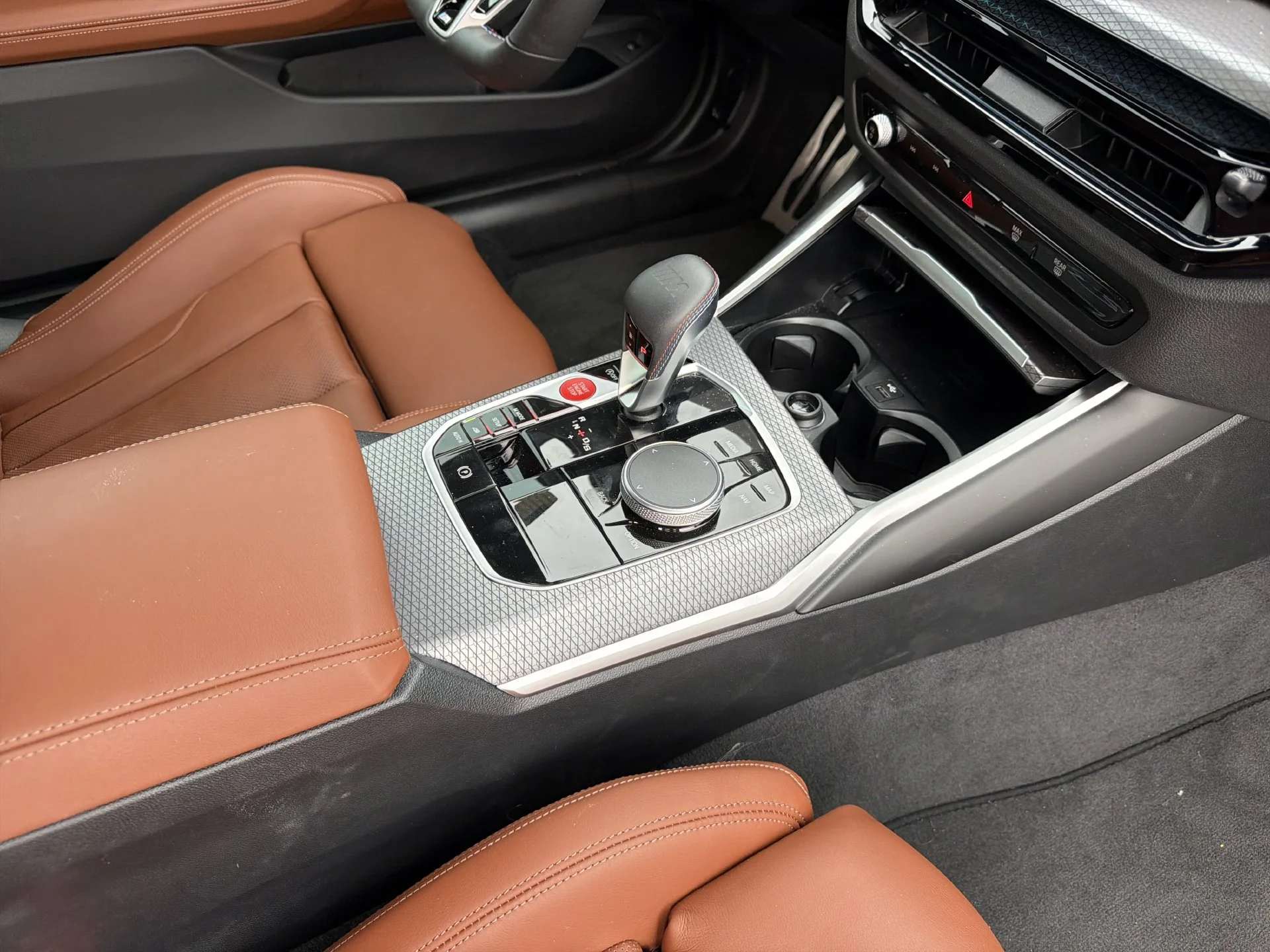 Used 2025 Tanzanite Blue II Metallic BMW Competition image 27