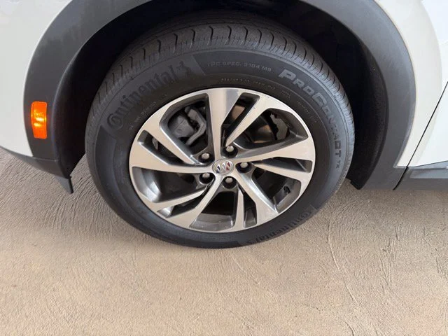 2023 Buick Envision Essence - Photo 12