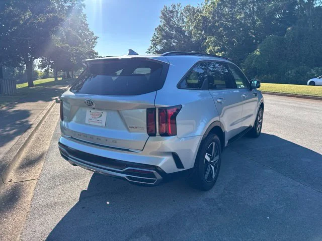 Used 2021 Silver Kia EX image 7