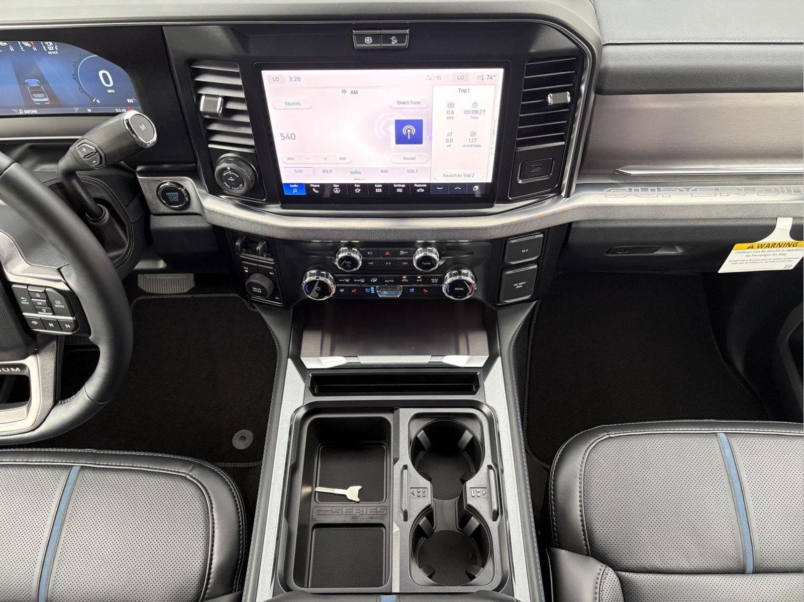 New 2026 Star White Metallic Tri-Coat Ford Platinum image 17