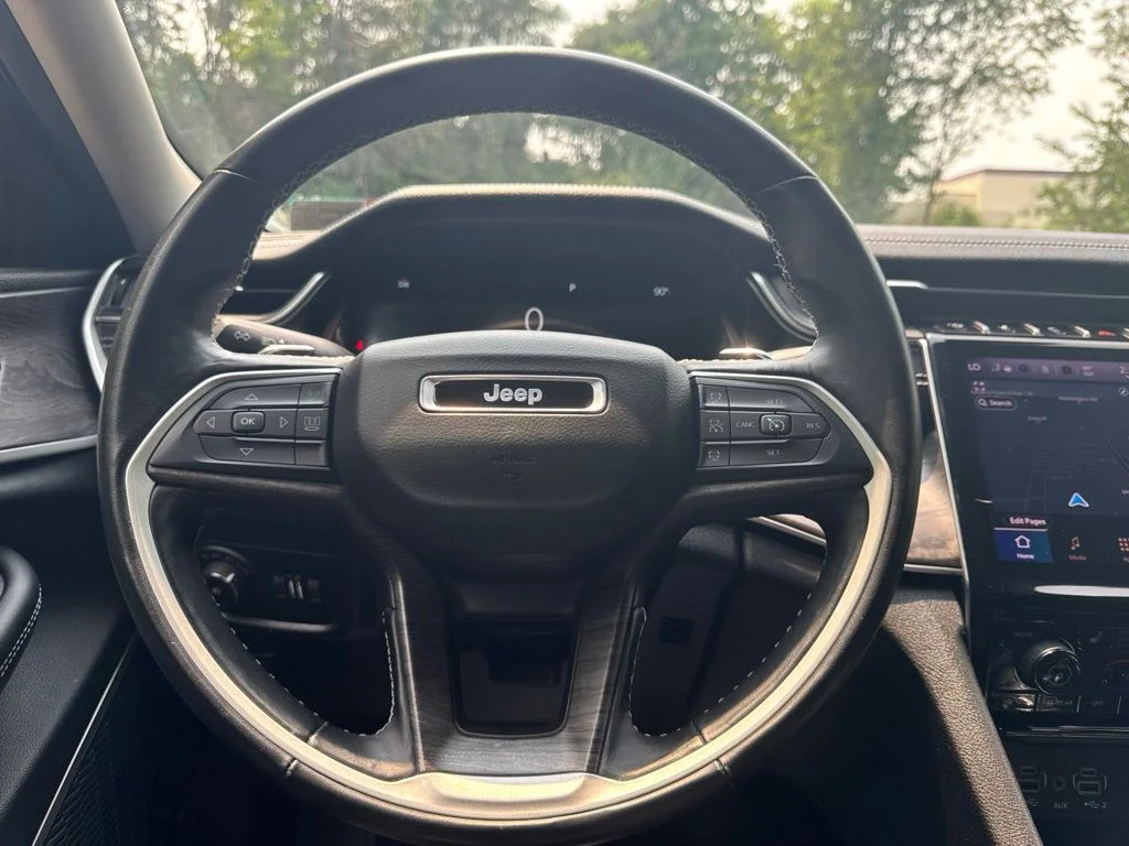 Used 2021 Gray Jeep Limited image 14