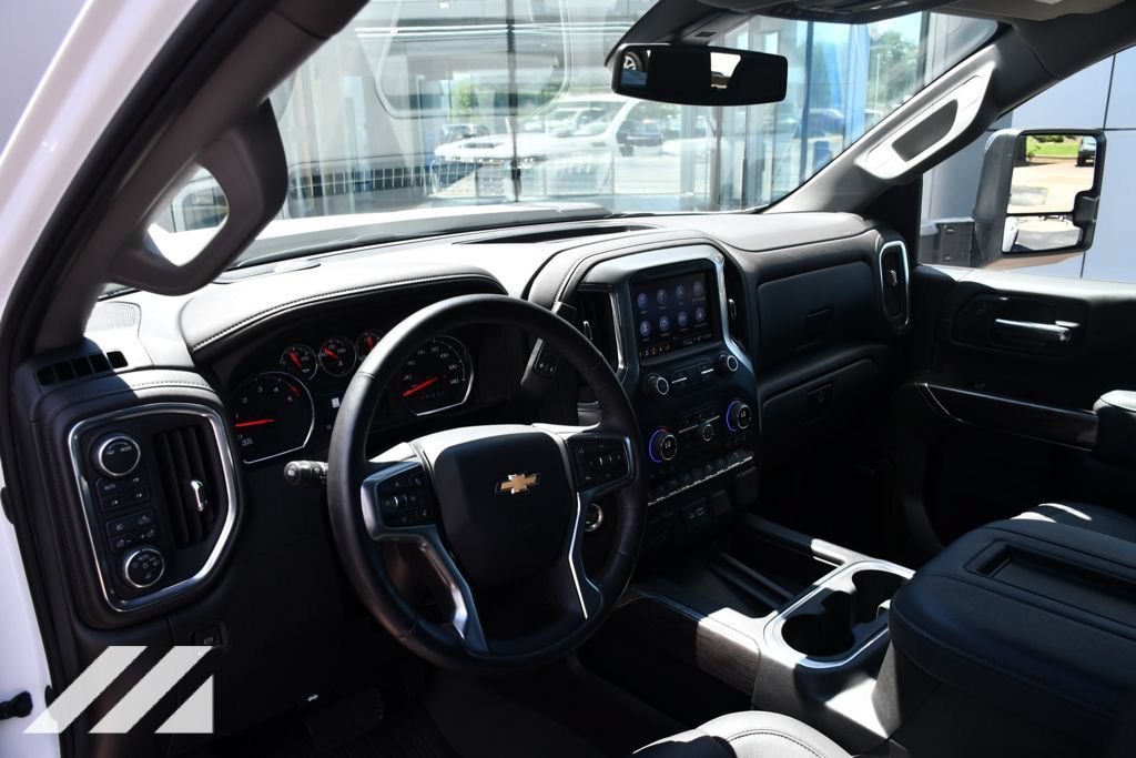 Used 2022 Summit White Chevrolet LTZ image 22