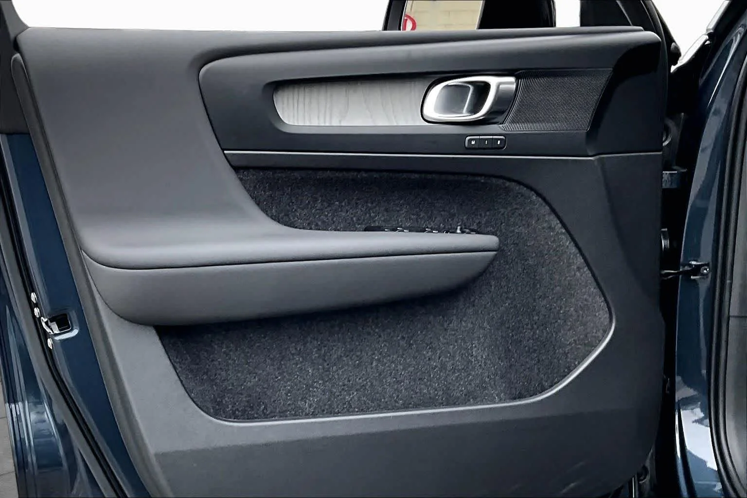 Used 2026 Denim Blue Volvo Core image 37