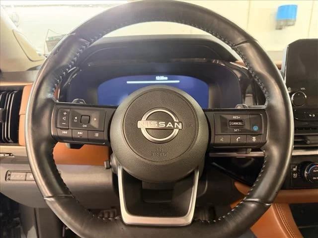 2023 Nissan Pathfinder Platinum - Photo 18