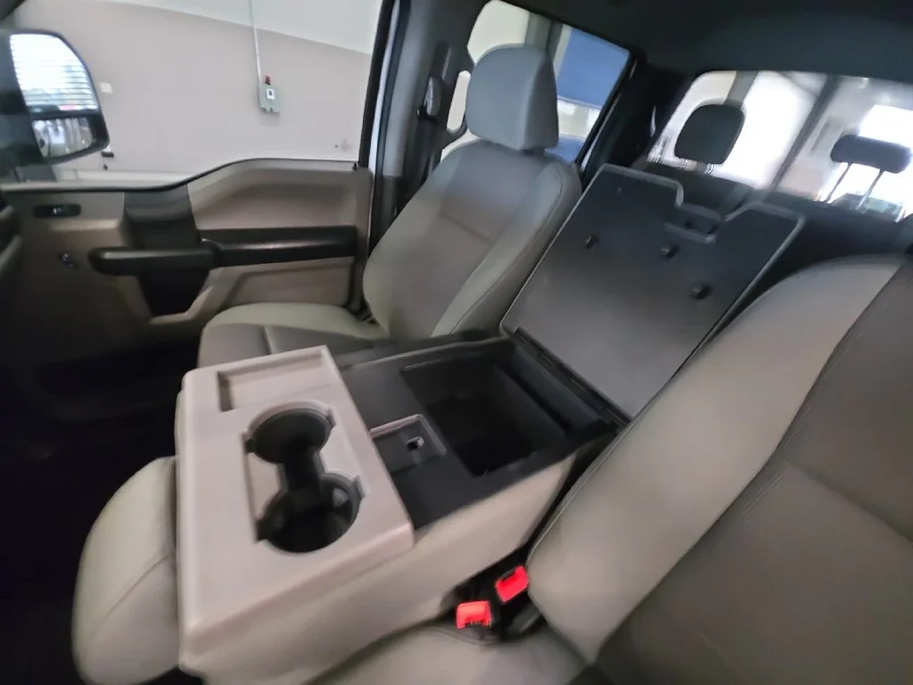 Used 2022 White Ford XL image 33