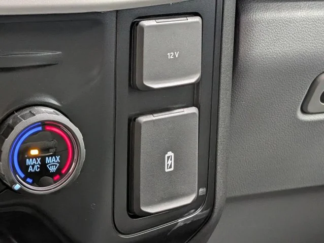 New 2026 Oxford White Ford F-450® XL image 41