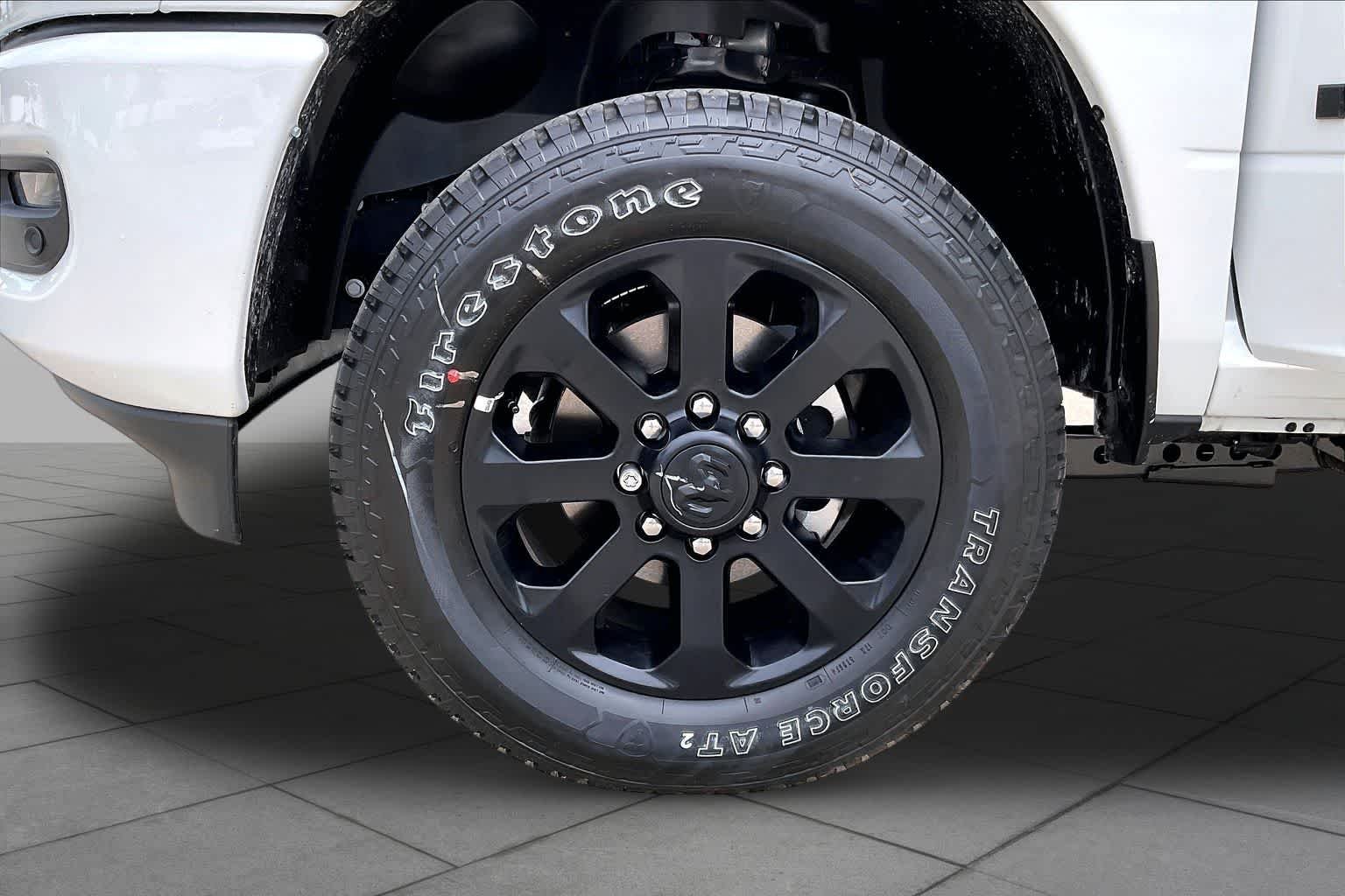 New 2026 Bright White Clear-Coat Exterior Paint RAM Laramie image 11