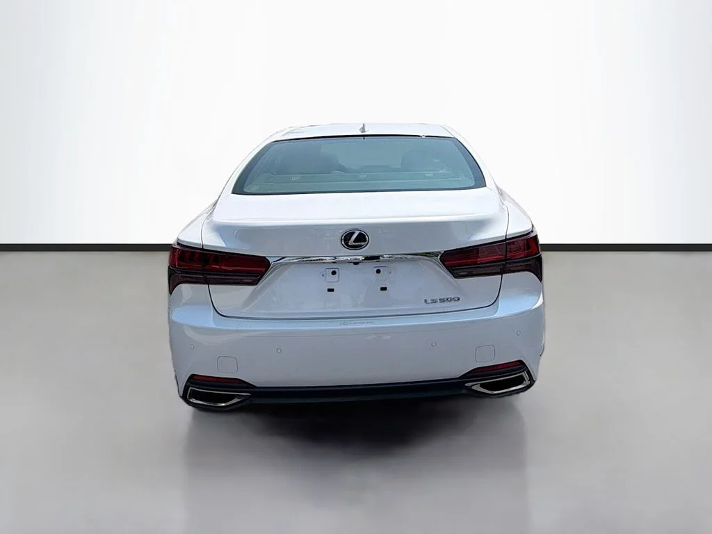 Used 2021 Quartz Lexus 500 Base image 6