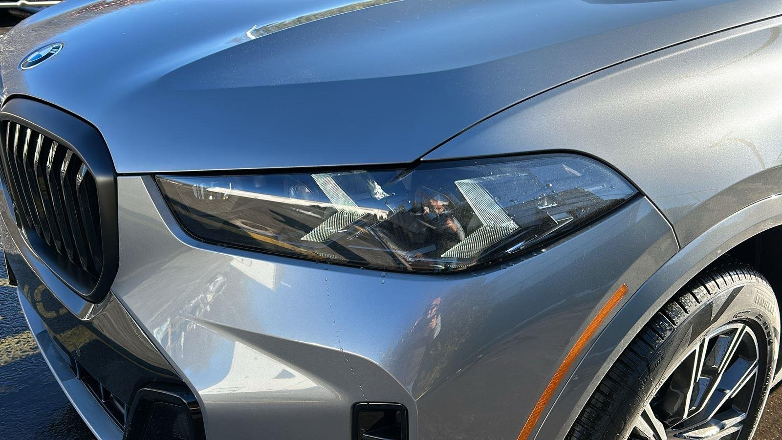 New 2026 Skyscraper Grey Metallic BMW xDrive40i image 4