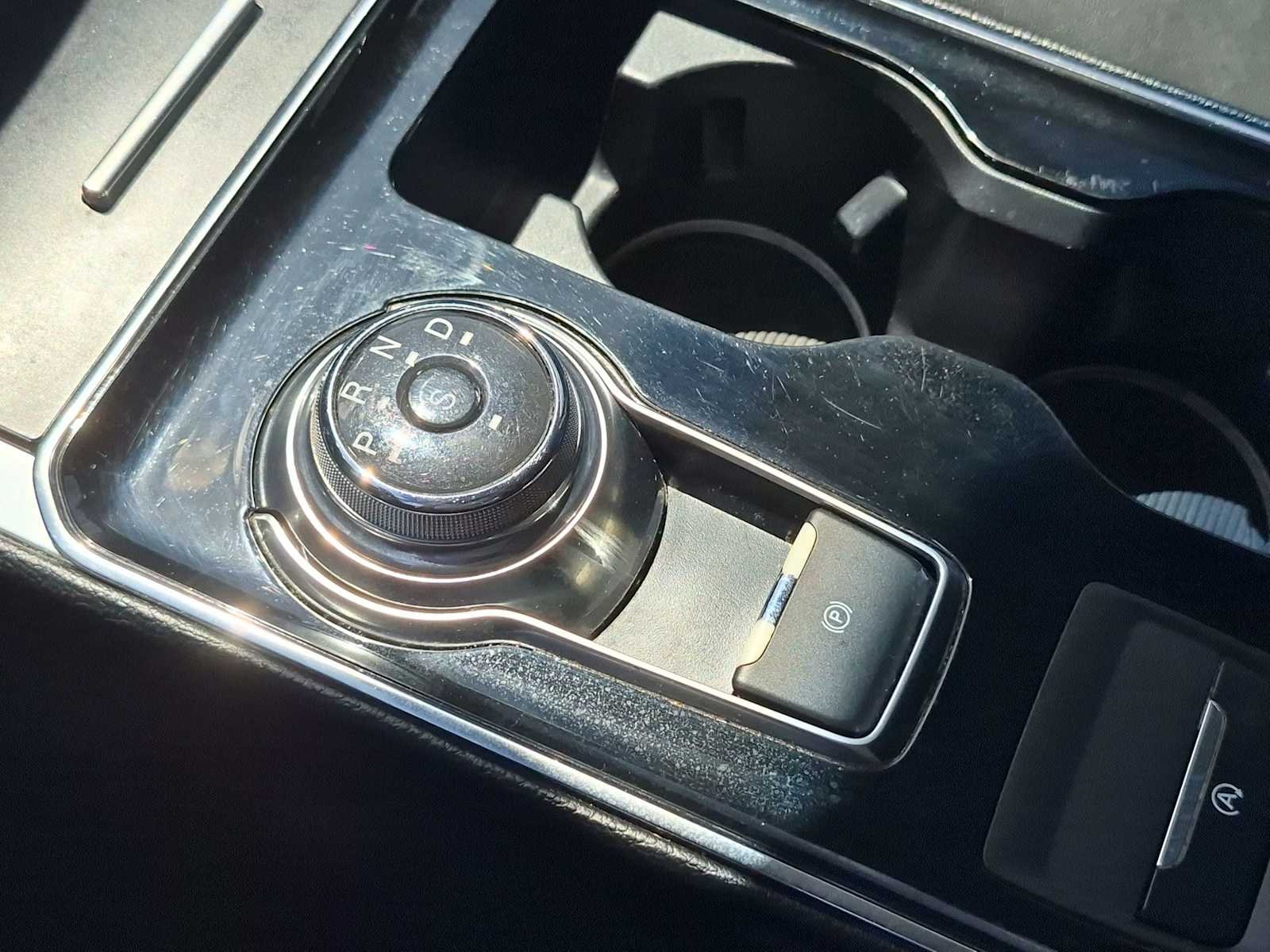 Used 2019 Magnetic Metallic Ford Titanium image 30
