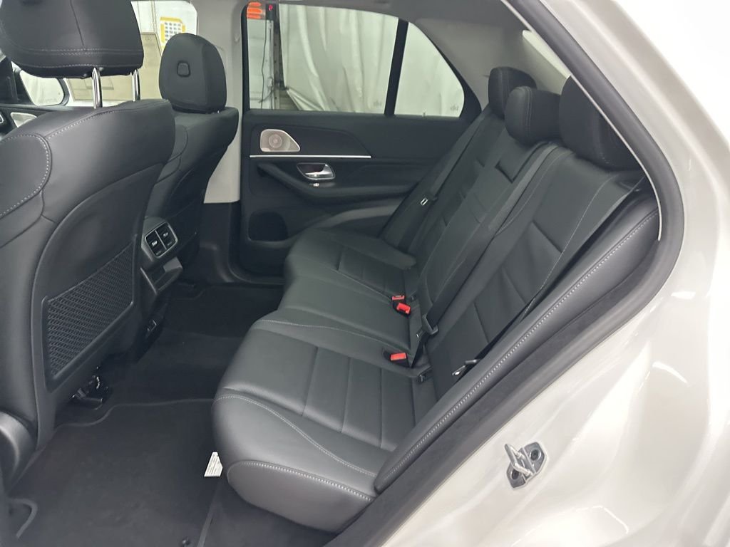 New 2026 Polar White Mercedes-Benz GLE 450 image 25