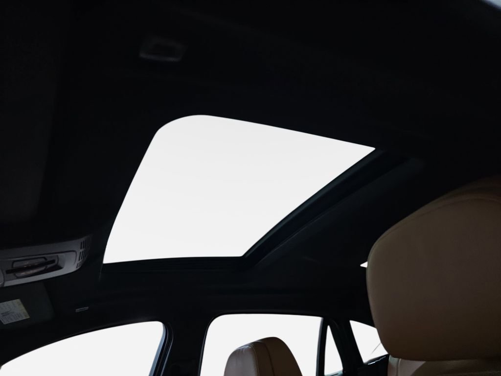 Used 2018 Alpine White BMW xDrive35i image 32