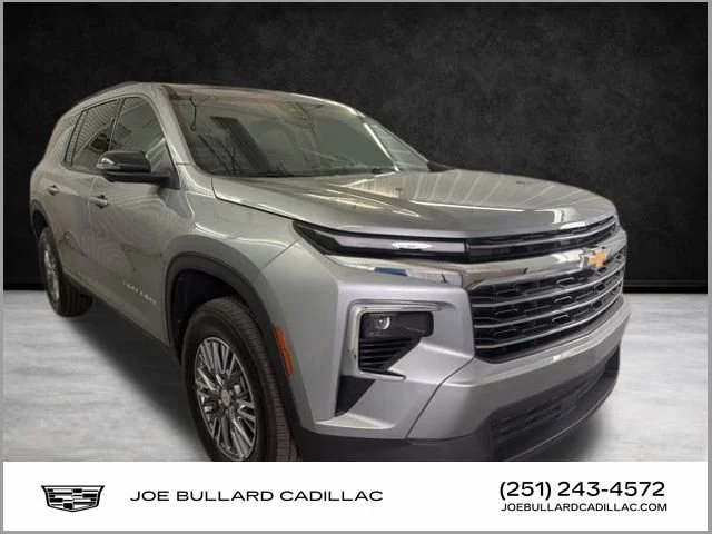 2025 Chevrolet Traverse FWD LT's photo