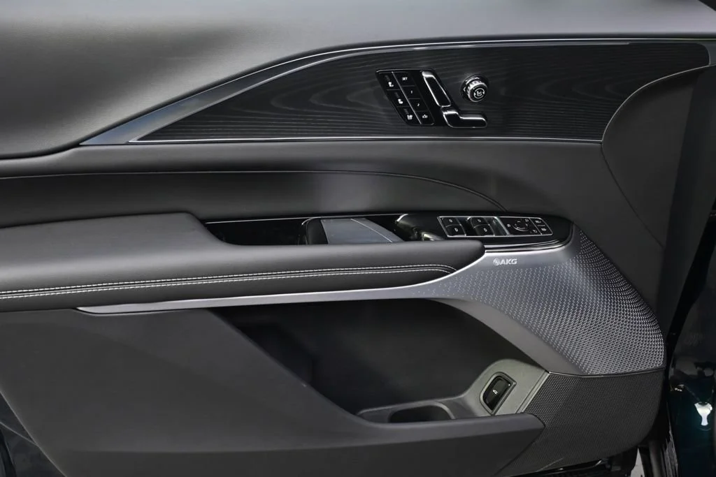 2026 Cadillac LYRIQ V - Photo 22