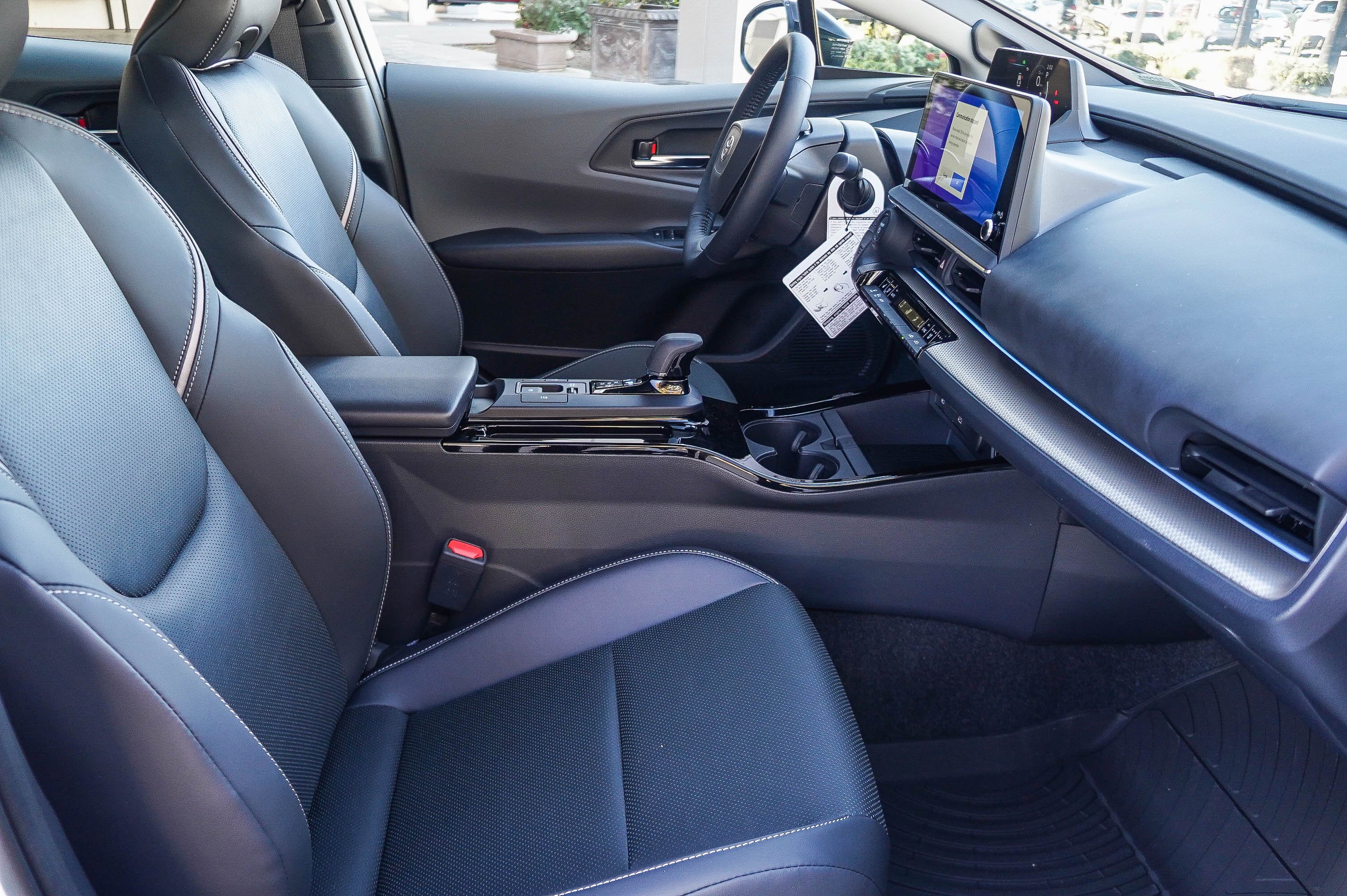 New 2027 Wind Chill Pearl <sup>1</sup> Toyota  Limited image 48