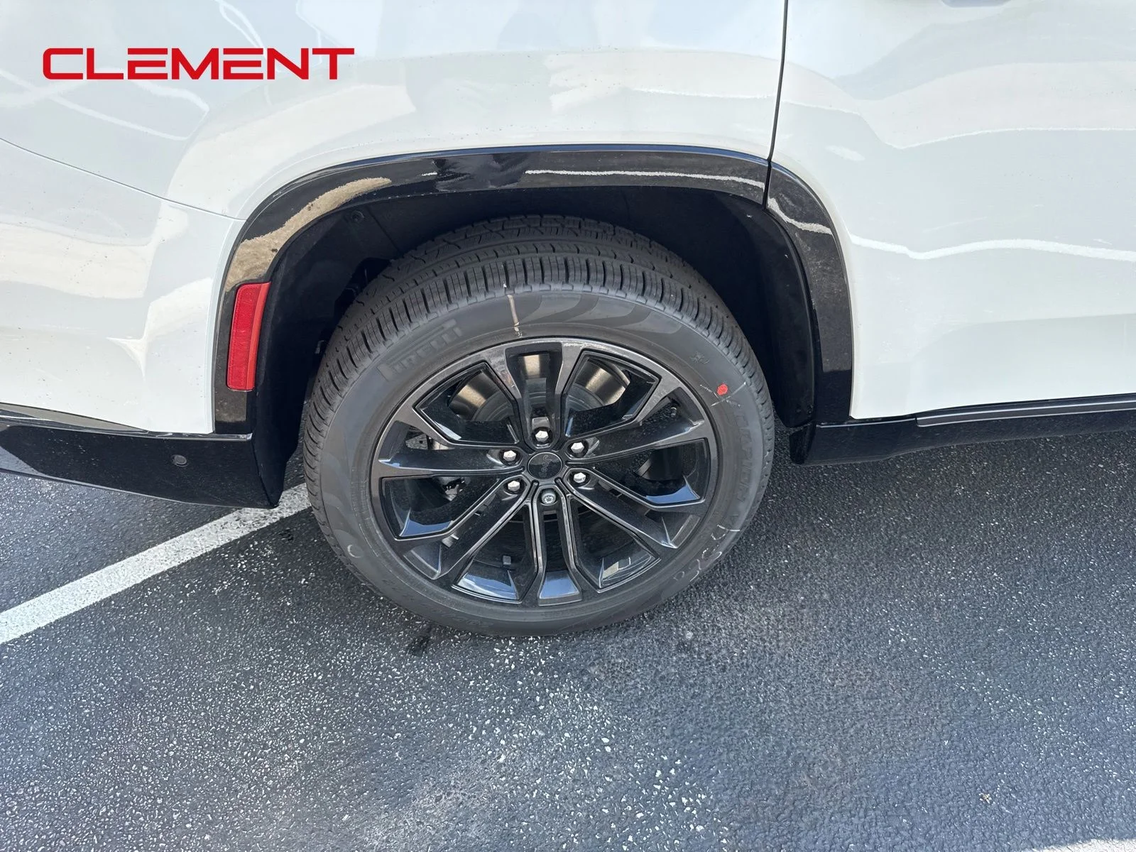 New 2026 Bright White Clearcoat Jeep Summit Reserve image 9