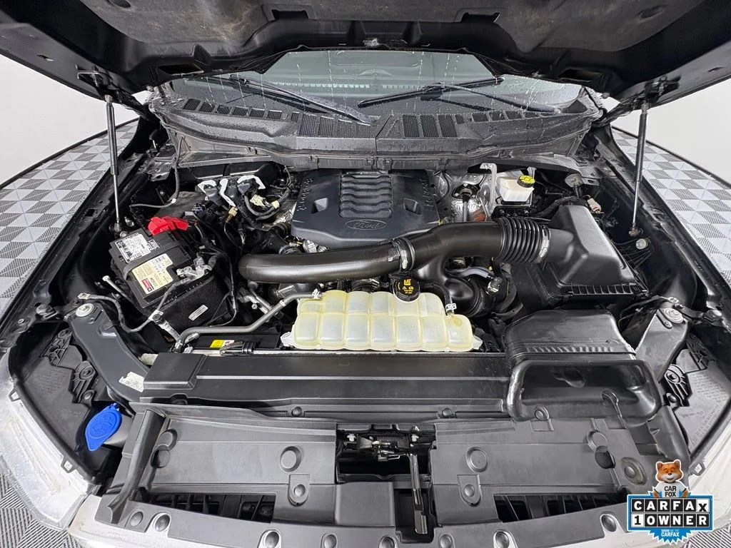 Used 2022 Black Ford Lariat image 29