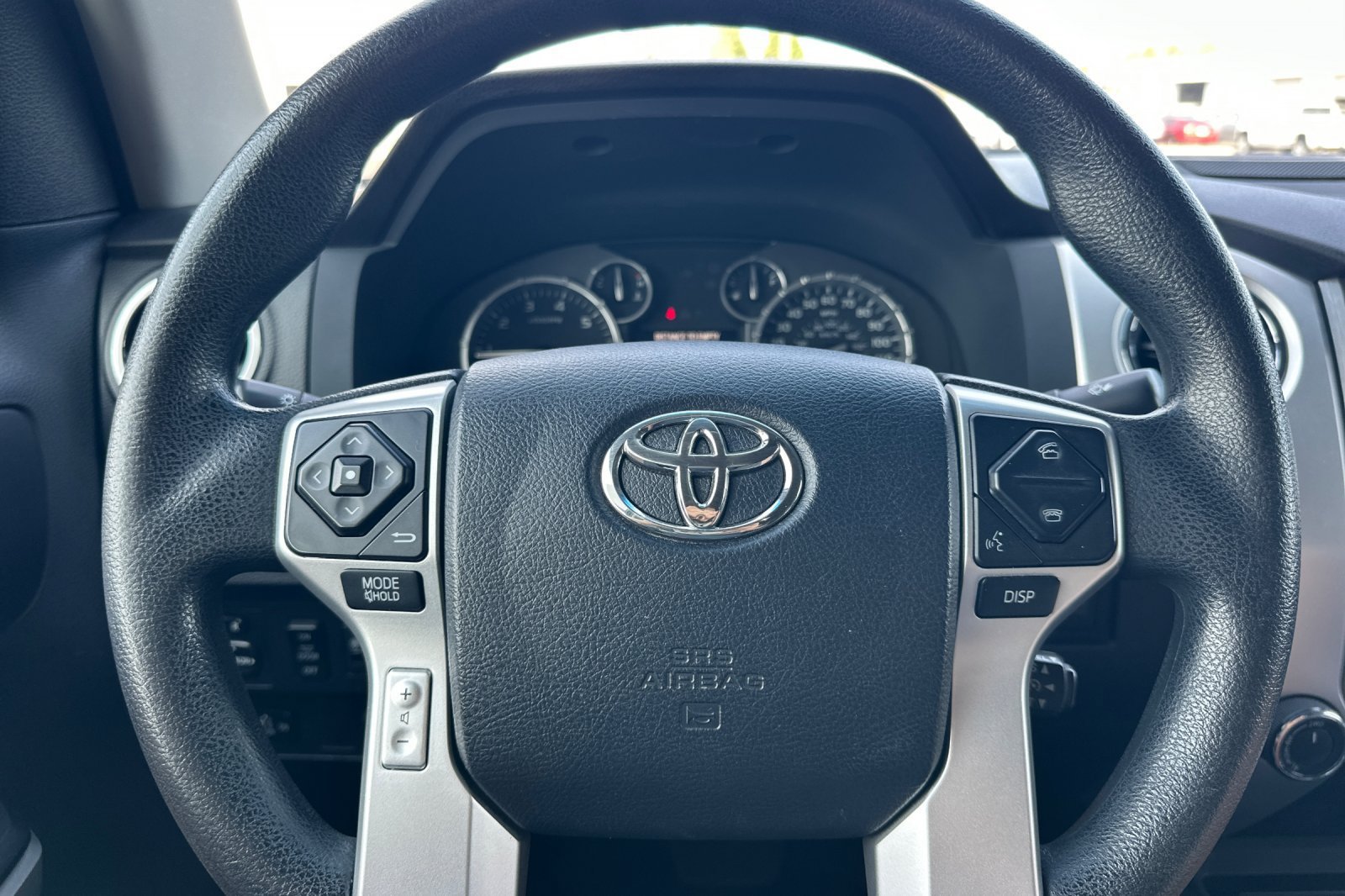 Used 2015 Magnetic Gray Metallic Toyota SR5 image 22