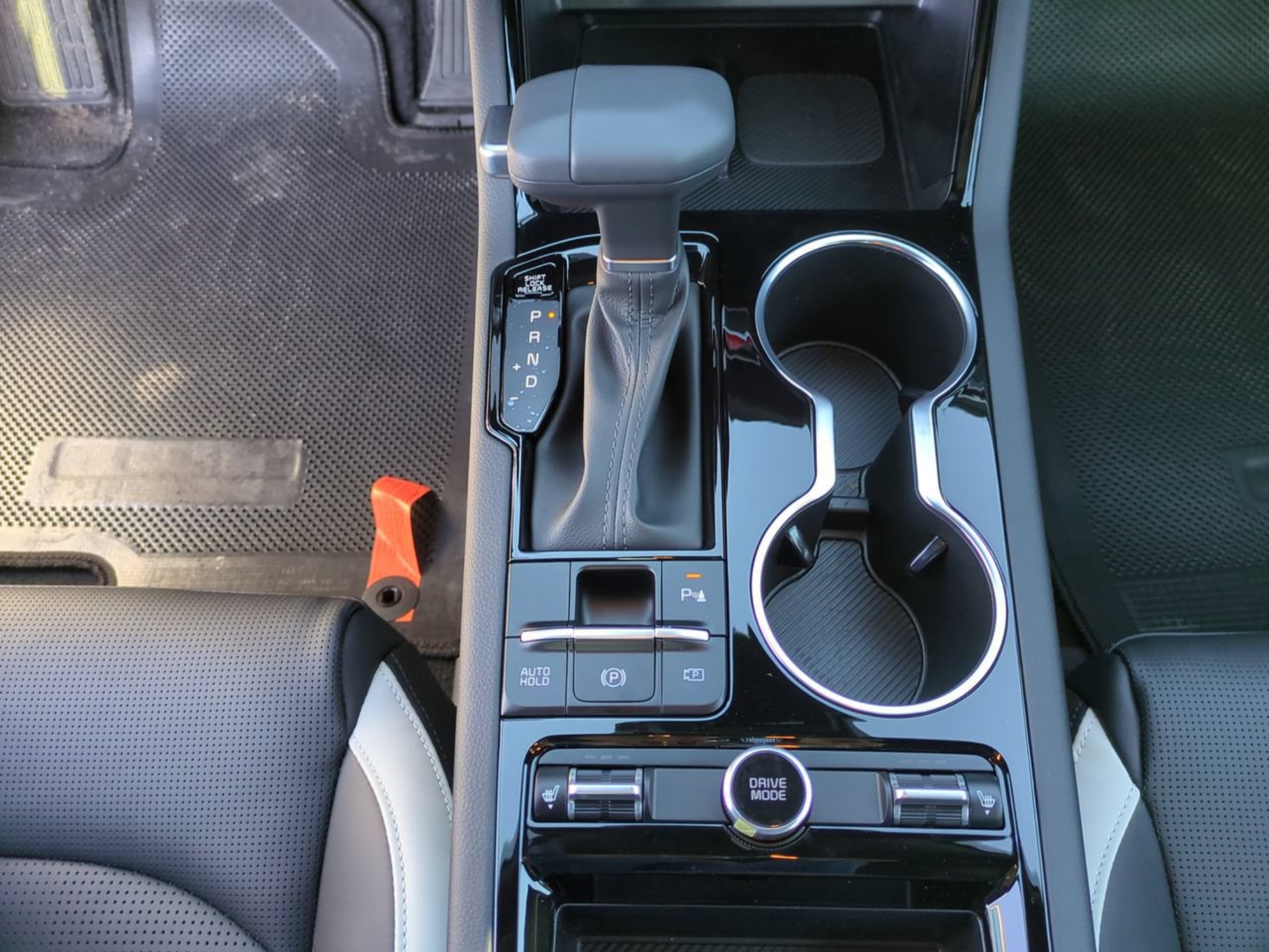 New 2026 Snow White Pearl Kia GT-Line image 20