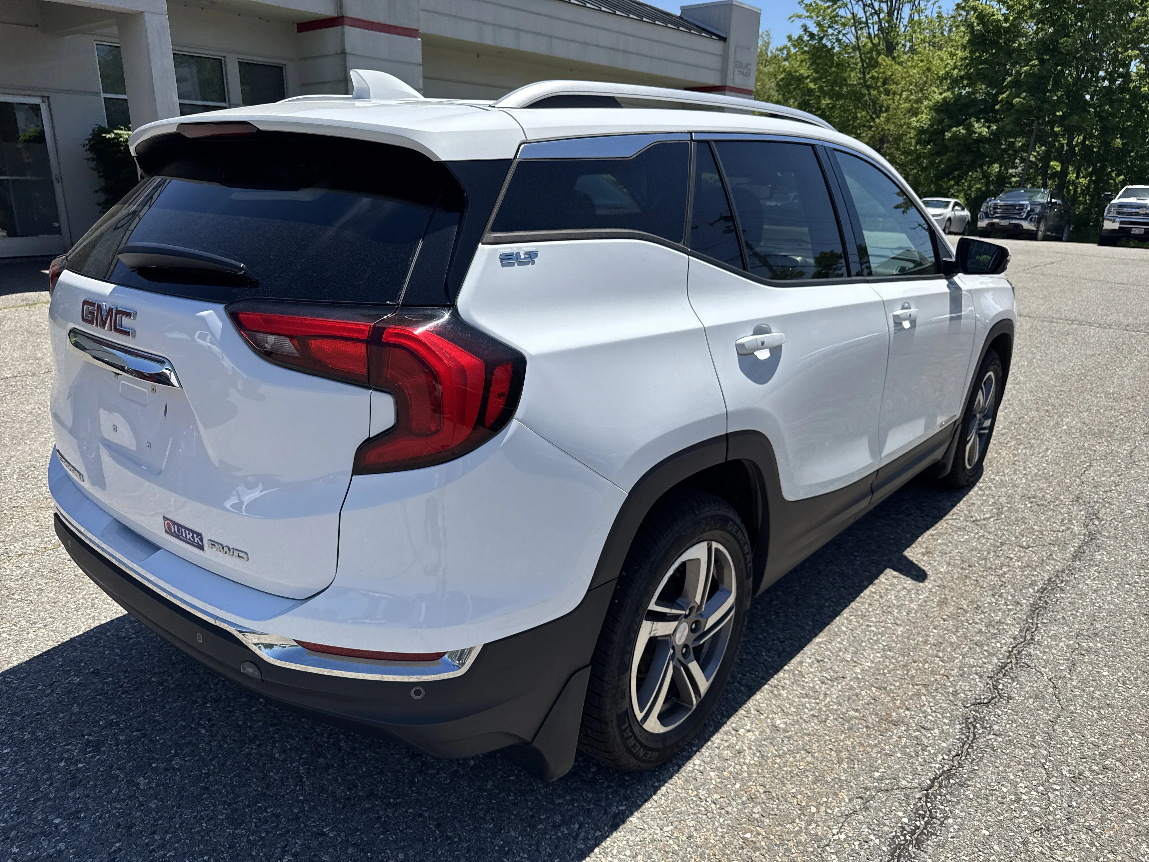 Used 2018 Summit White GMC SLT Diesel image 7