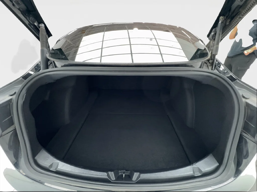 Used 2022 Black Tesla Base image 12