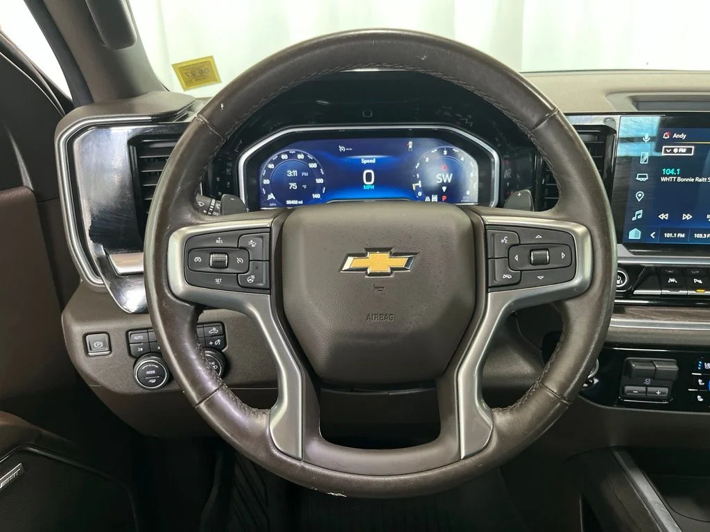 Used 2022 Gray Chevrolet LTZ image 5