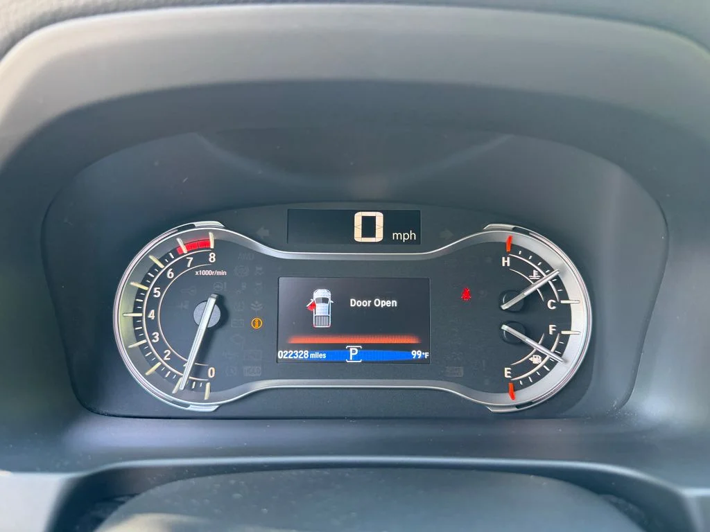 Used 2023 Lunar Silver Metallic Honda AWD RTL-E image 20