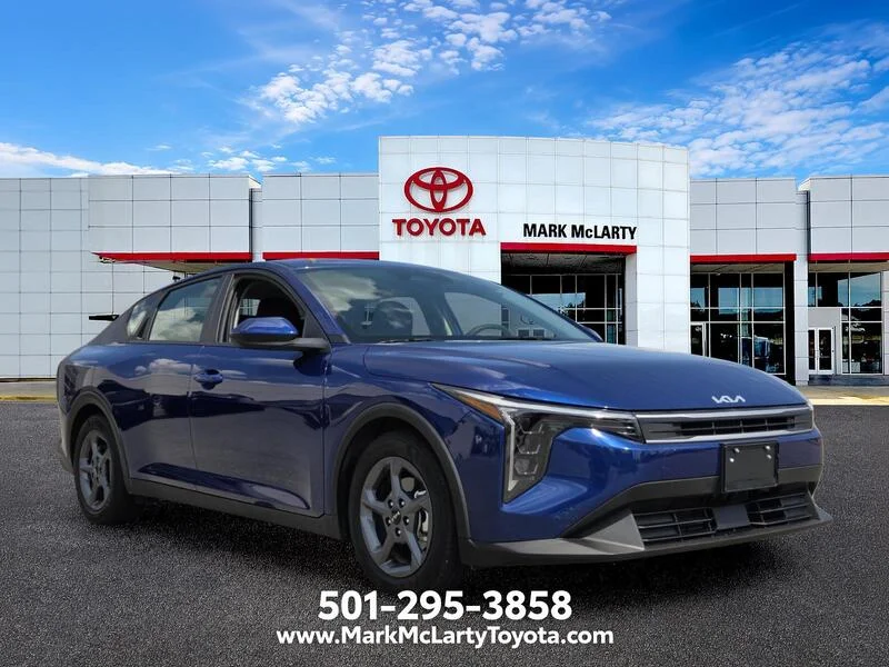 Used 2025 Deep Sea Blue KIA LXS FWD image 7