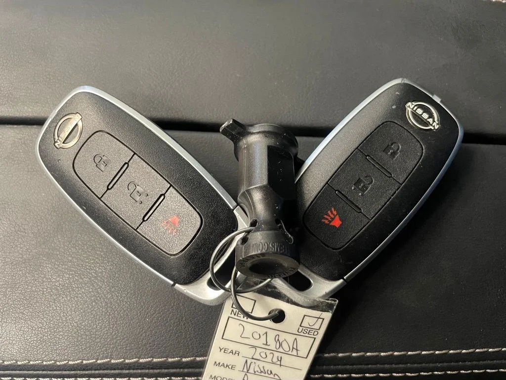 Certified Used 2024 White Nissan S image 18