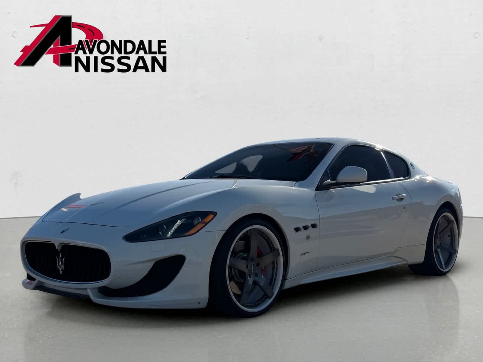 Used 2014 White Maserati Sport image 2