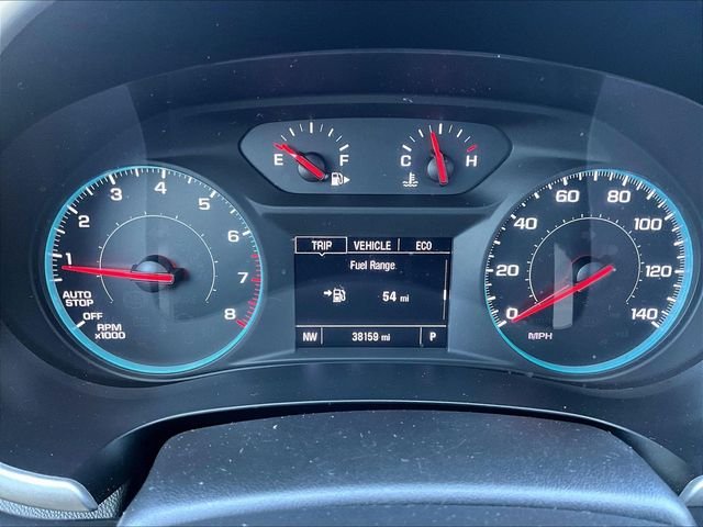 Used 2025 White Chevrolet LT image 8