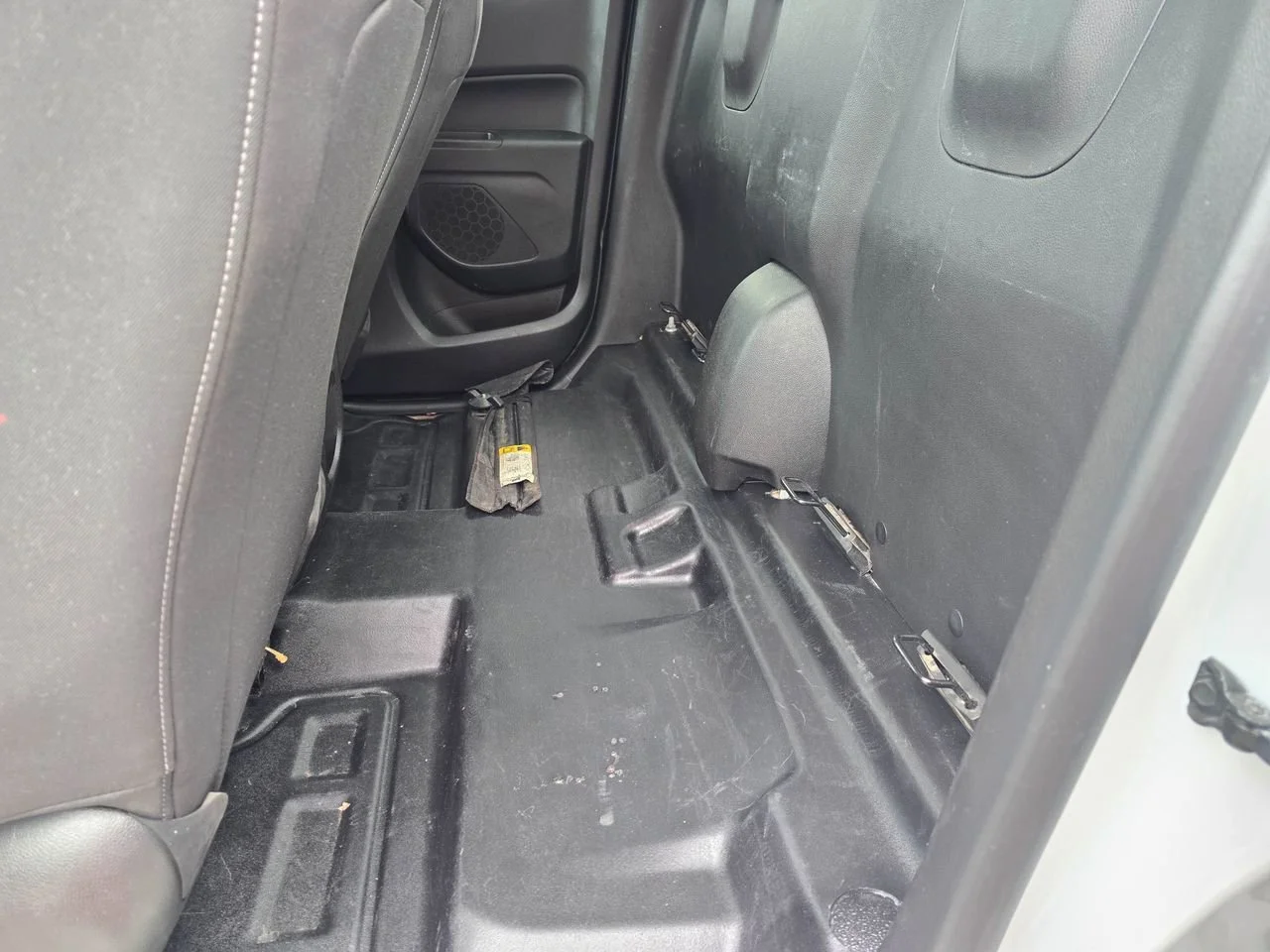 Used 2022 Summit White Chevrolet LT image 12