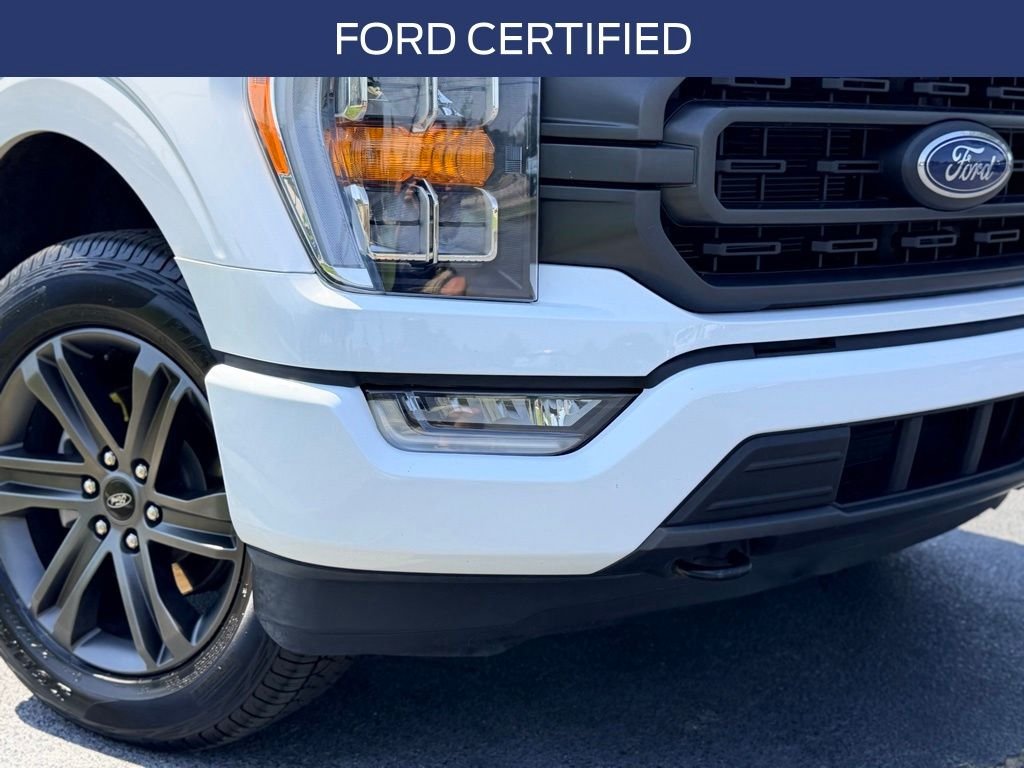 Used 2022 White Ford XLT image 2