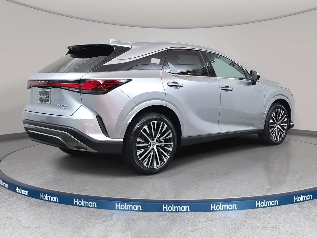 New 2026 Iridium Lexus PREMIUM PLUS image 5