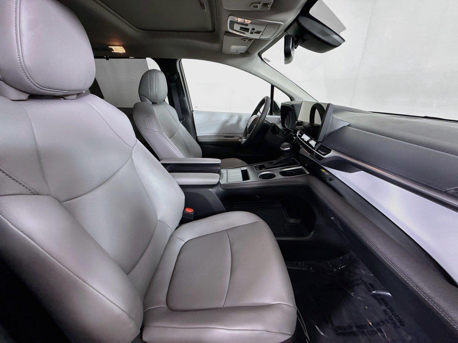 Certified Used 2026 Wind Chill Pearl Toyota XLE image 44
