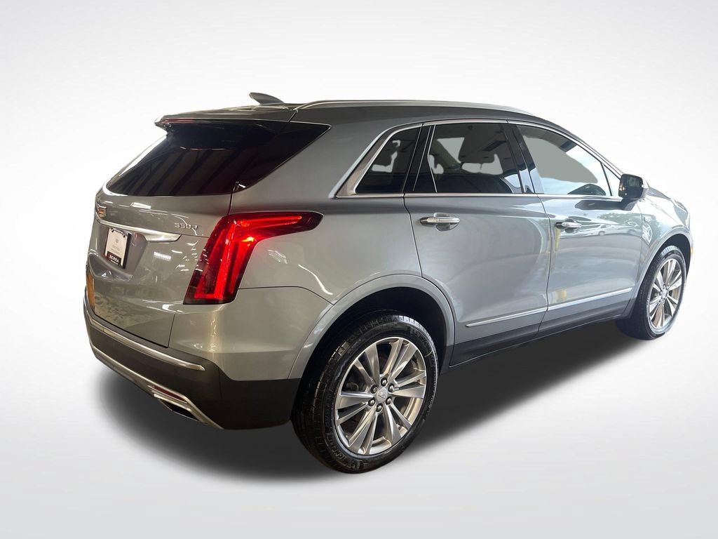 Used 2024 Argent Silver Metallic Cadillac Premium Luxury image 5