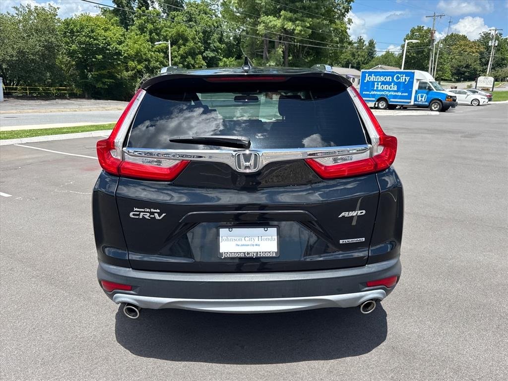 Certified Used 2018 Crystal Black Pearl Honda Touring image 5