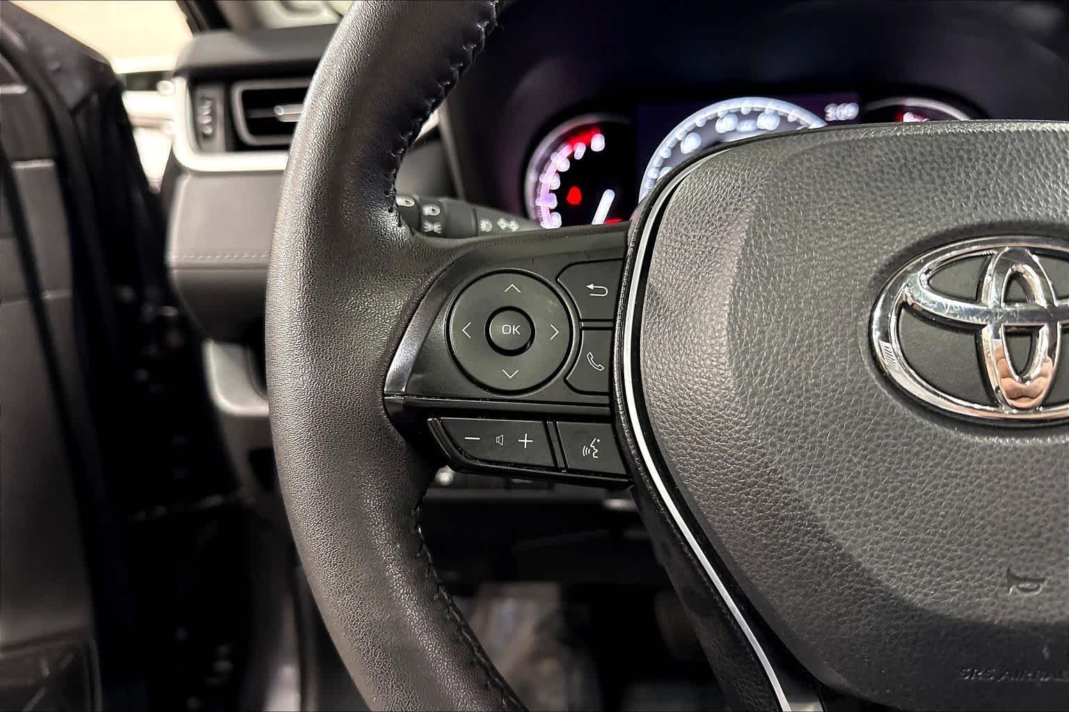 Used 2024 Magnetic Gray Metallic Toyota XLE Premium image 24