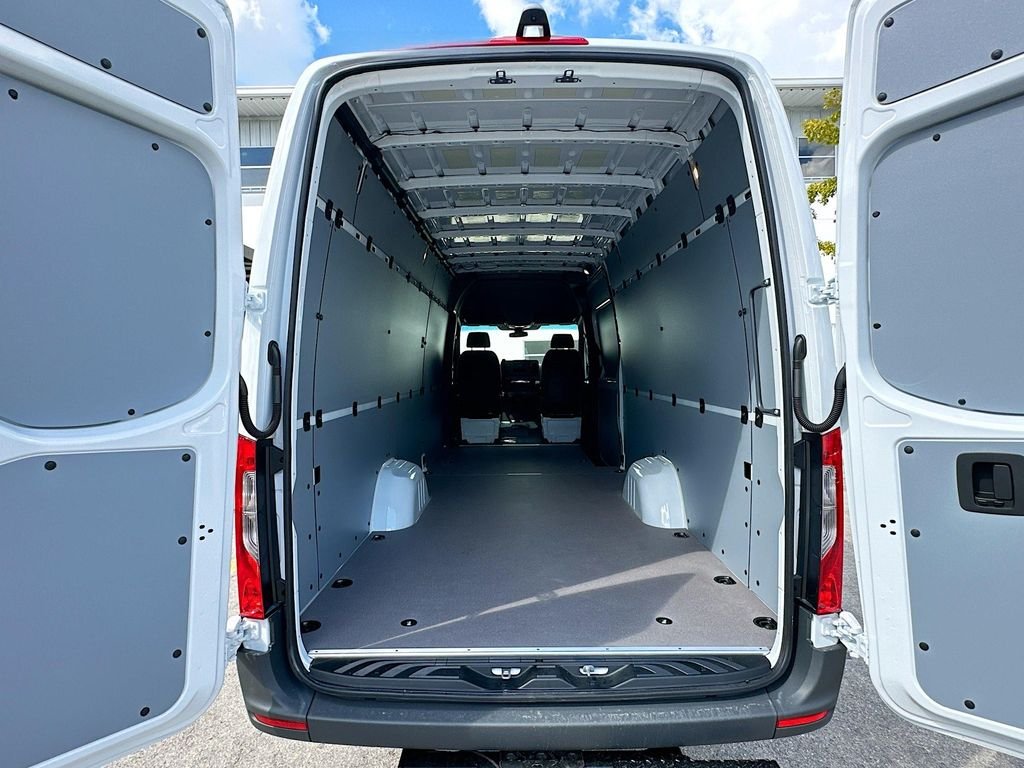 2026 Mercedes-Benz Sprinter Cargo Van Base - Photo 23