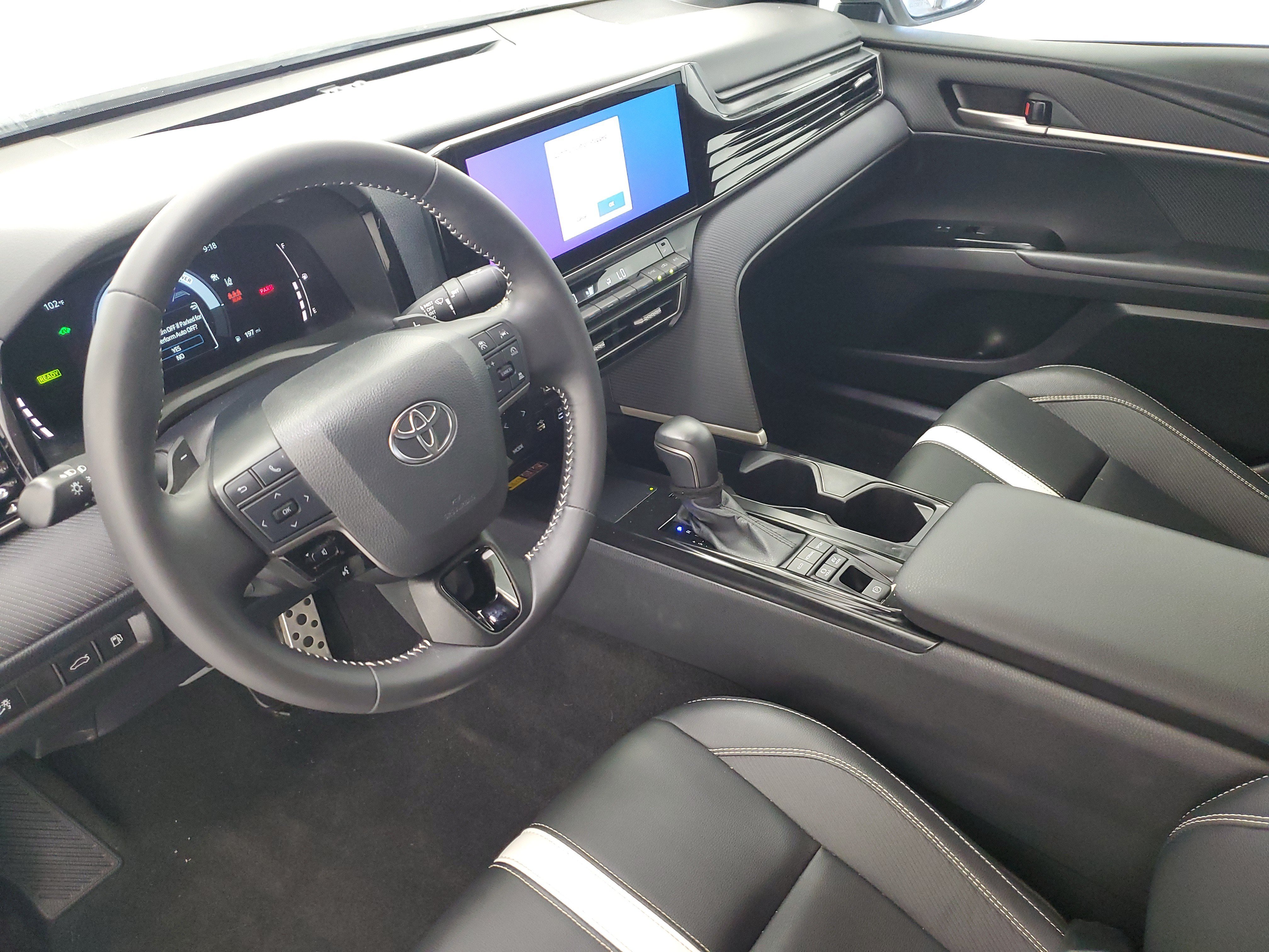 Certified Used 2025 White Toyota XLE image 19
