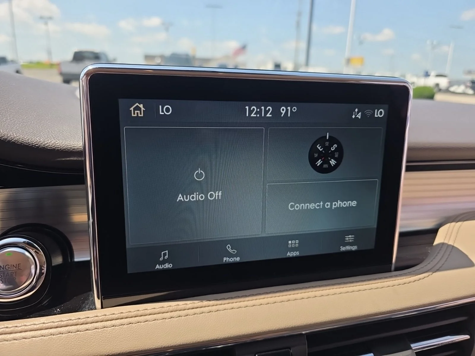 Used 2022 Smoke Metallic Lincoln Standard image 15