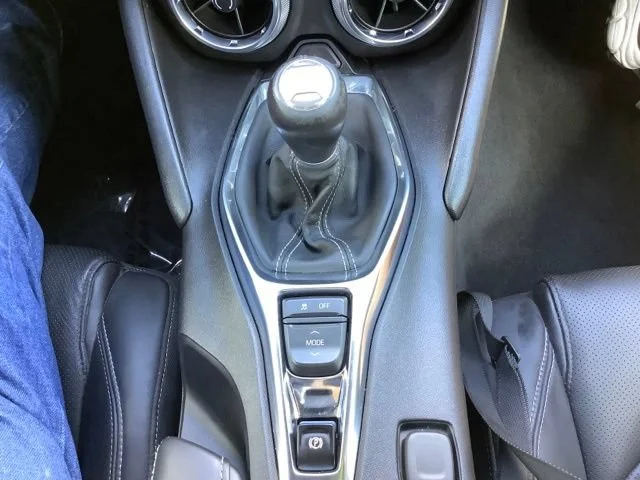 2022 Chevrolet Camaro 2LT - Photo 24