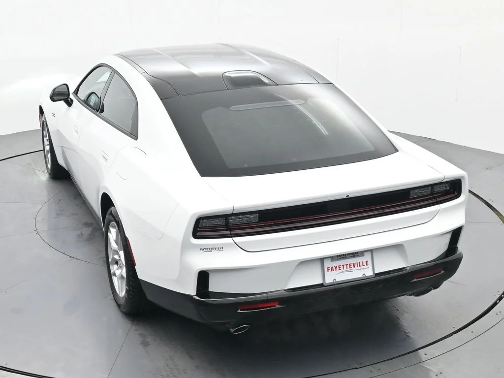 New 2026 White Knuckle Exterior Paint Dodge R/T image 30