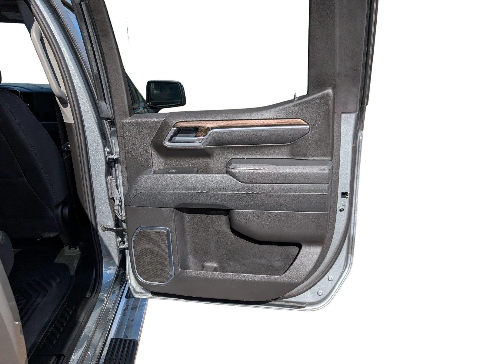 Used 2026 Sterling Gray Metallic Chevrolet LT image 18