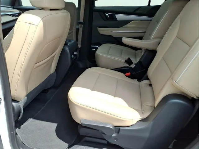 Used 2025 White Buick Preferred image 16