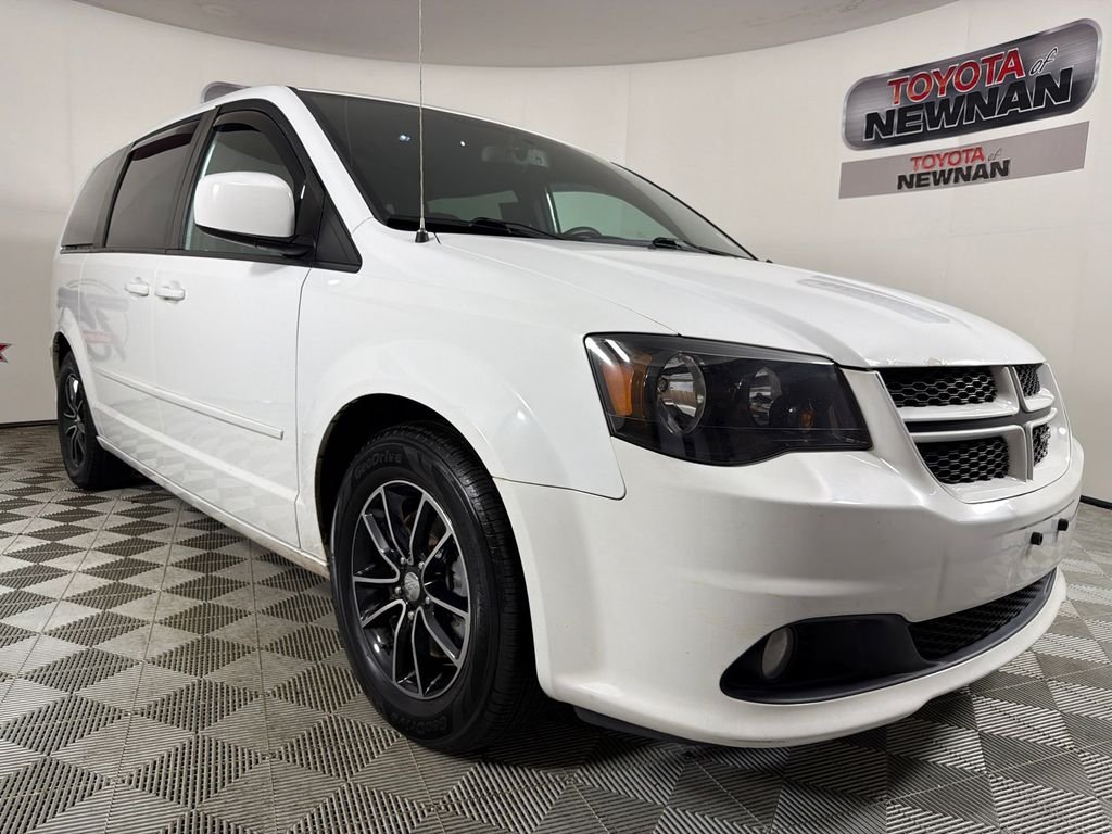 2017 Dodge Grand Caravan GT's photo