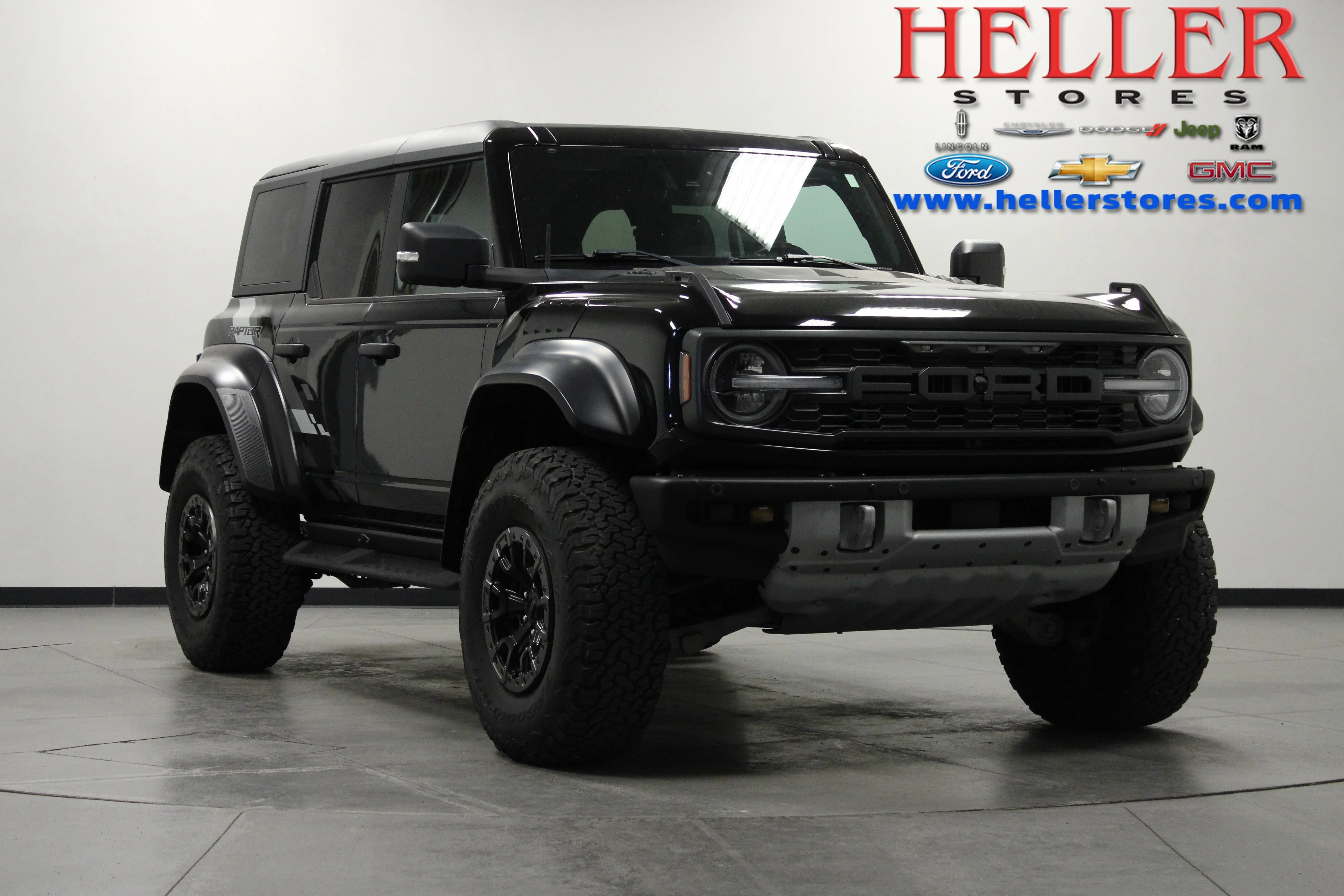2022 Ford Bronco Raptor 4x4's photo