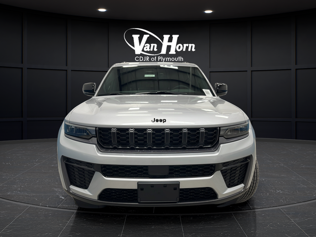 New 2026 Silver Zynith Jeep Altitude image 8