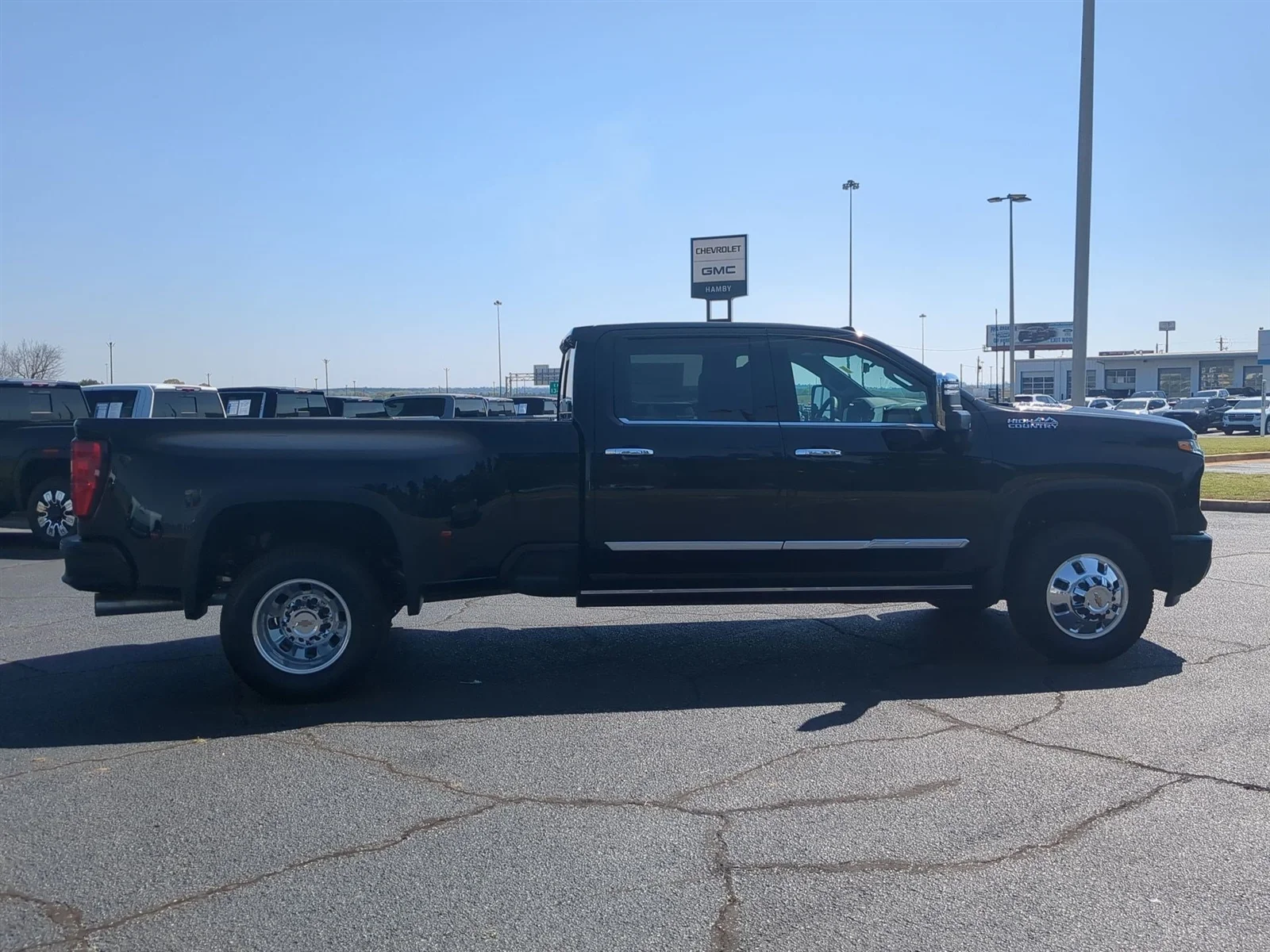 New 2026 Black Chevrolet High Country DRW image 33
