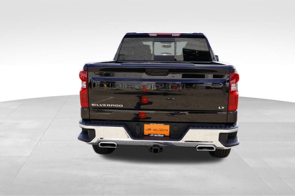 New 2026 Black Chevrolet LT image 4